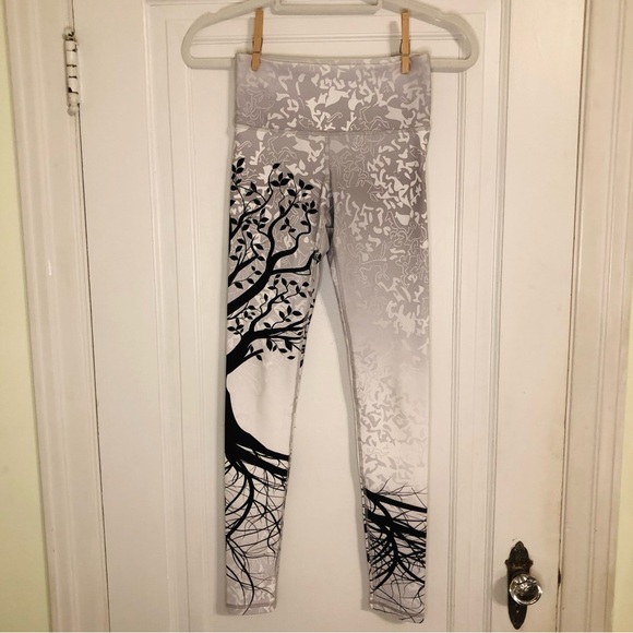 Noli Yoga Athletic Activewear Leggings Tree of Life Design - Picture 2 of 5